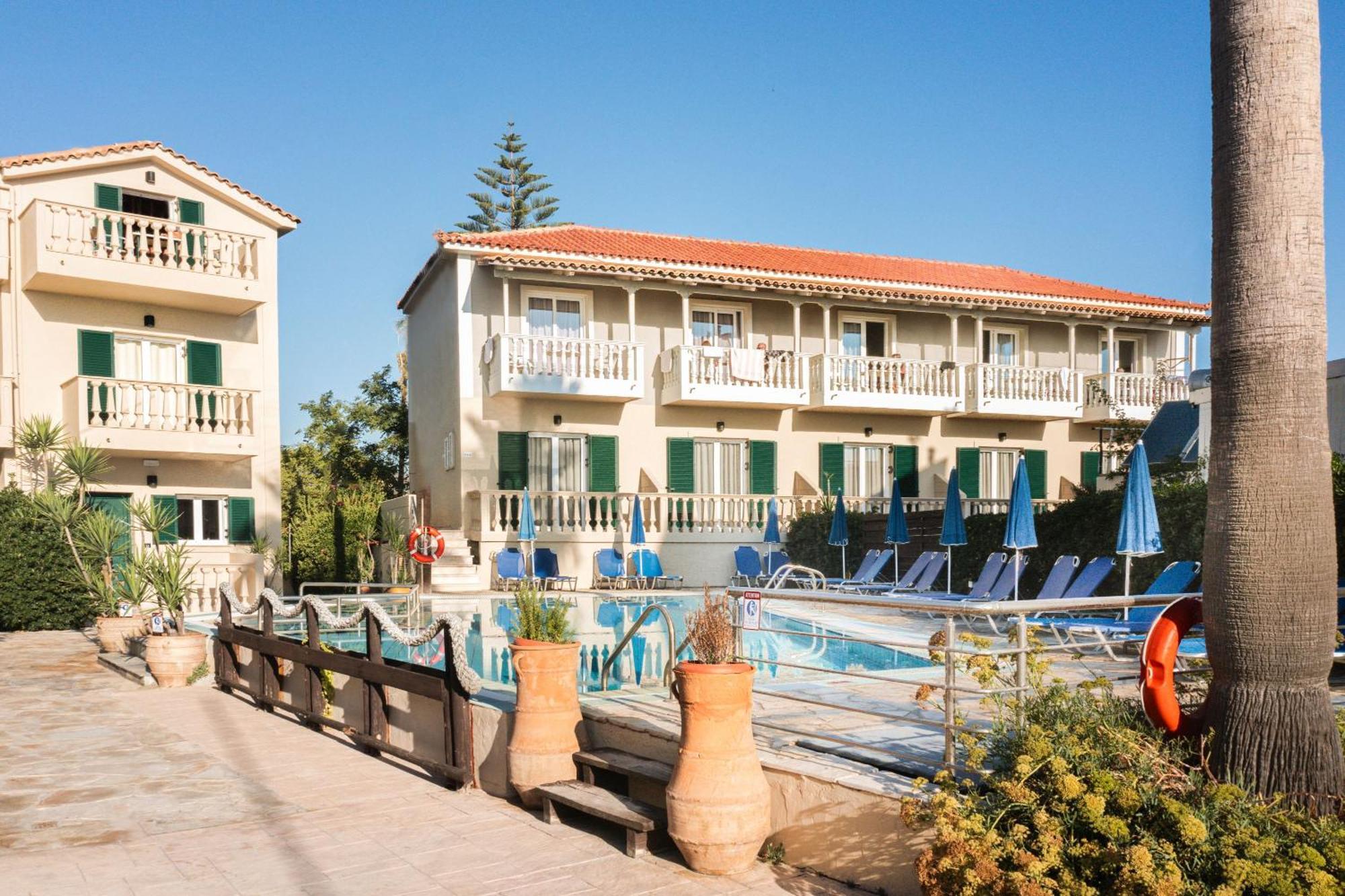 Manthos Beachfront Apartments Laganas Buitenkant foto